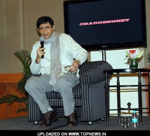 Dev Anand at Press Conference of Film-Charge Sheet